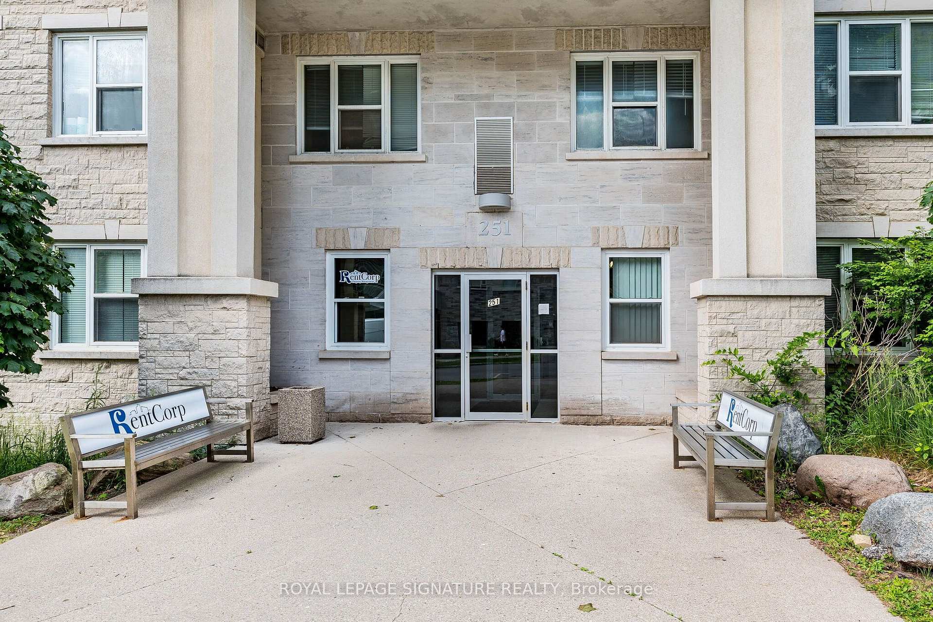 Photo 4 of Unit 101, 251 Lester Street, Waterloo, Downtown Waterloo — HOMEH