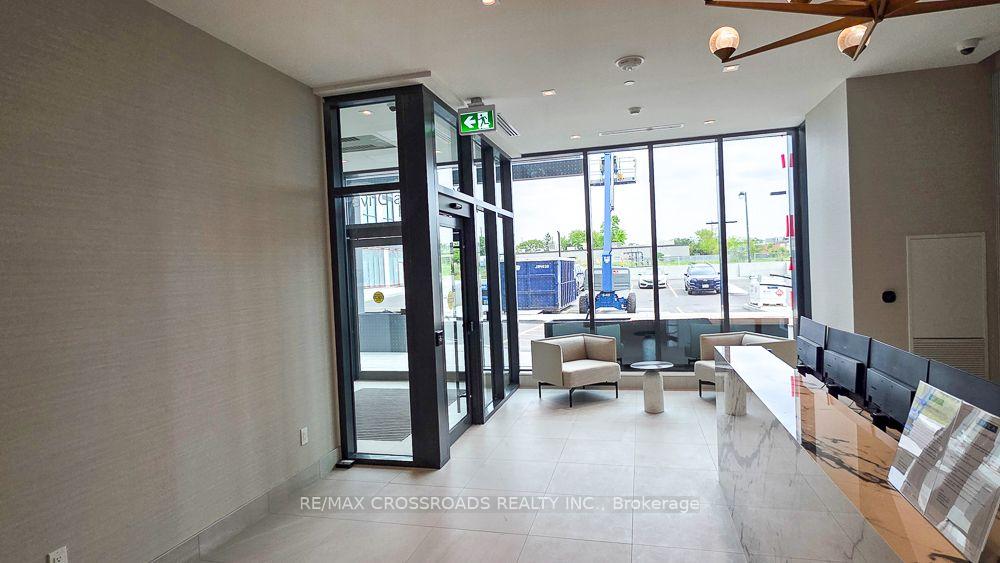 Photo 6 of Unit 805, 20 Deans Drive, Scarborough, Clairlea-Birchmount — HOMEH