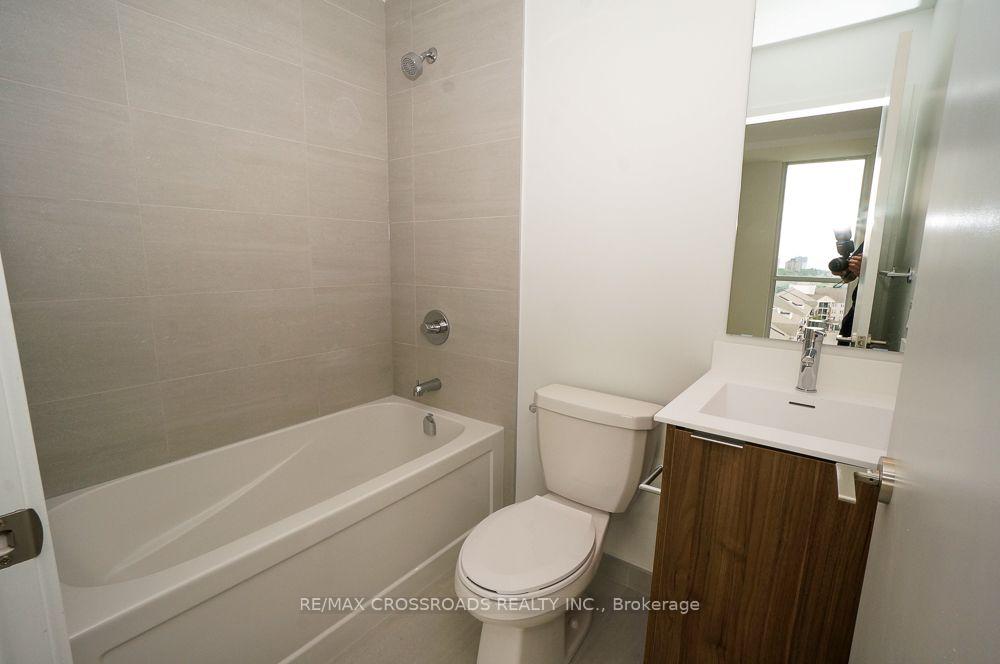 Photo 26 of Unit 805, 20 Deans Drive, Scarborough, Clairlea-Birchmount — HOMEH