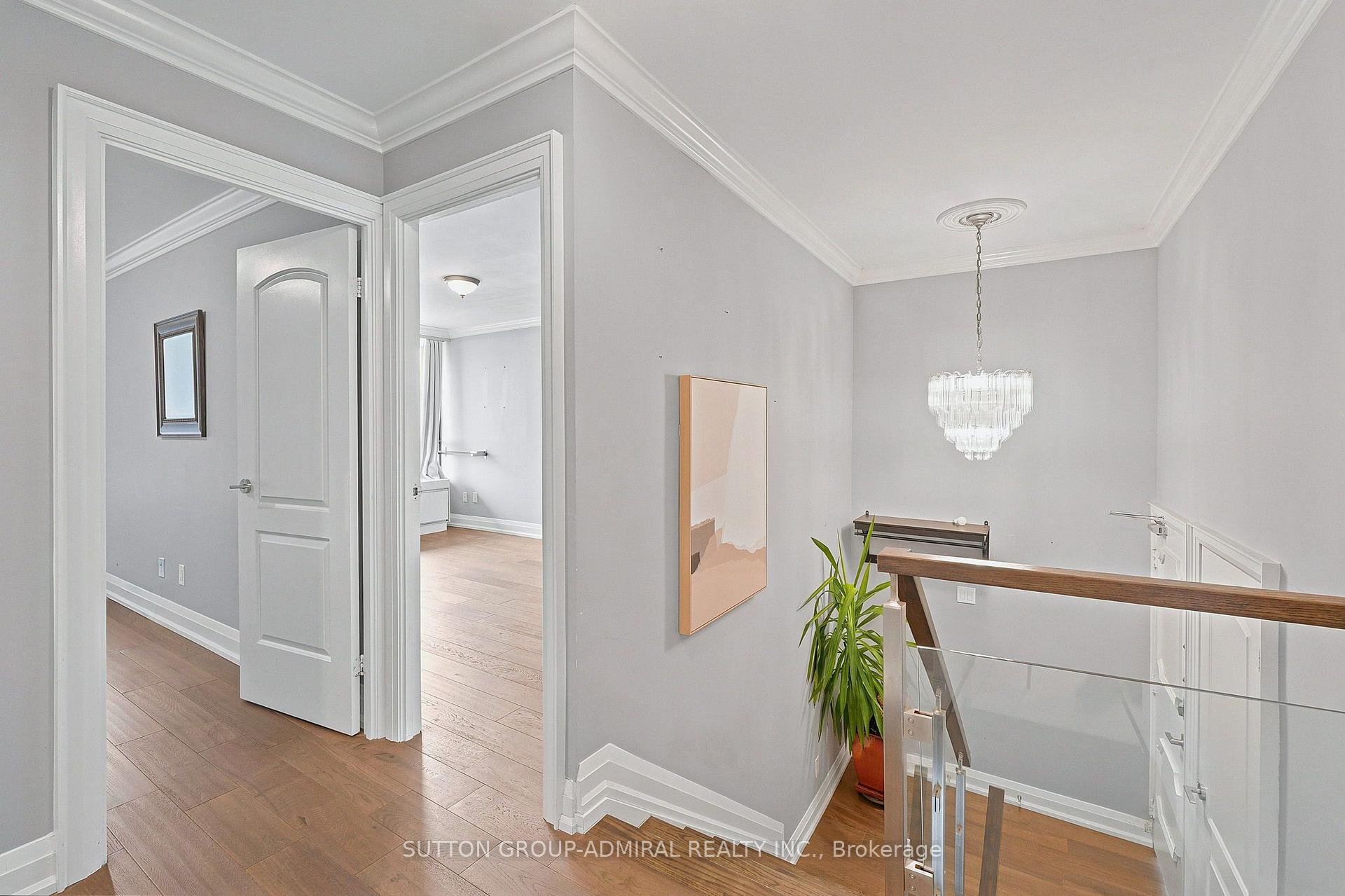 Photo 16 of Unit D19, 300 Mill Road, Etobicoke, Markland Wood — HOMEH