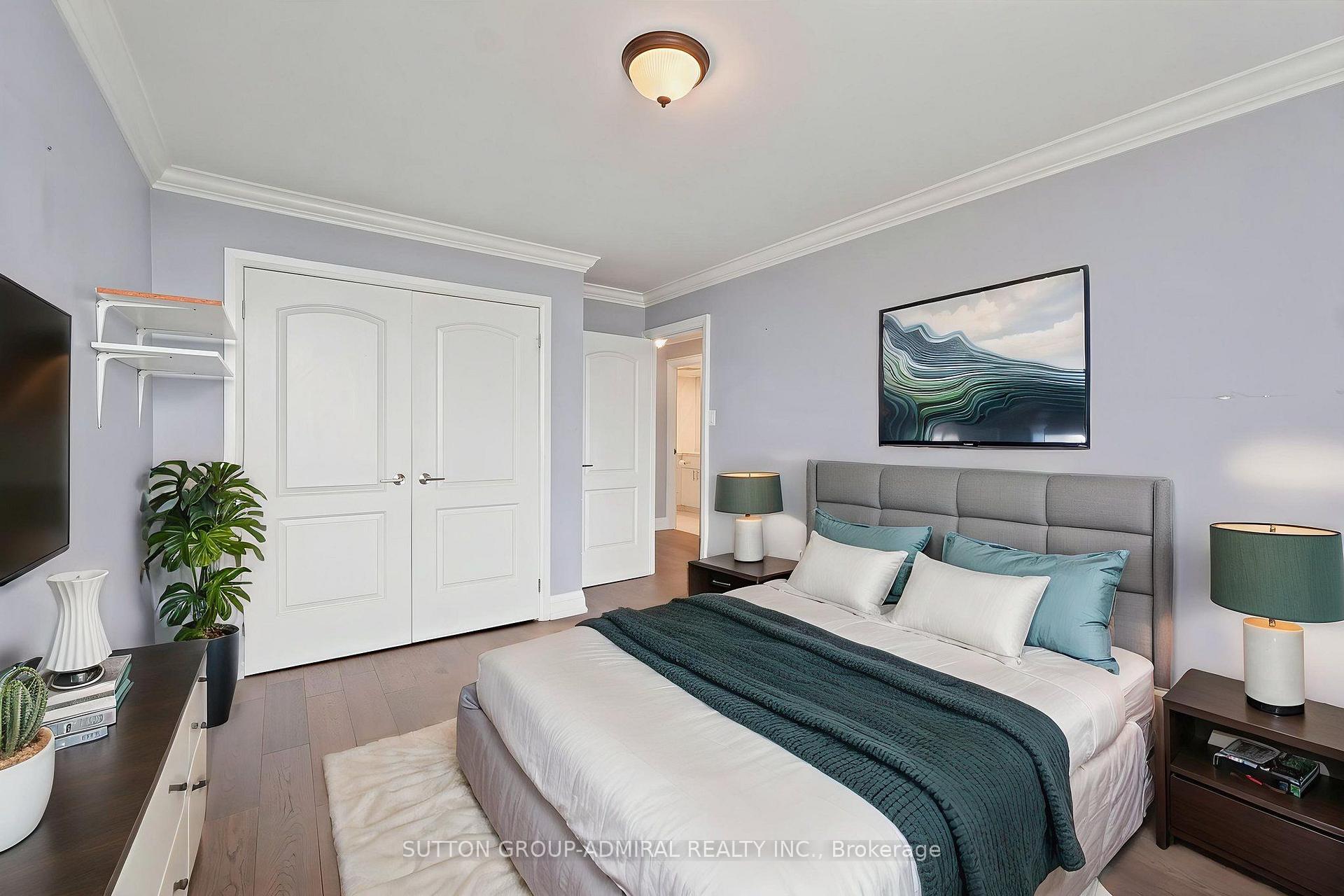 Photo 20 of Unit D19, 300 Mill Road, Etobicoke, Markland Wood — HOMEH