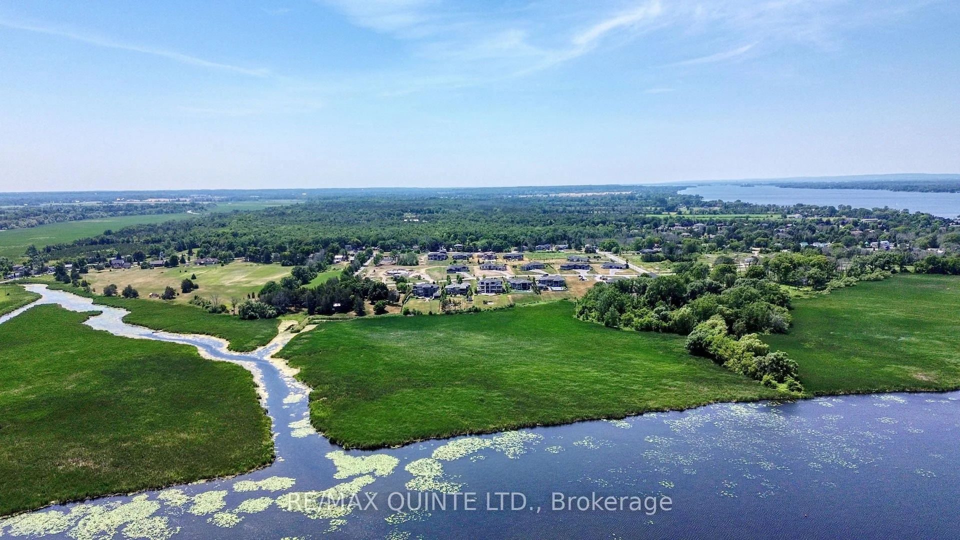 Photo 8 of 25 Leaside Drive, Prince Edward County, Ameliasburg Ward — HOMEH