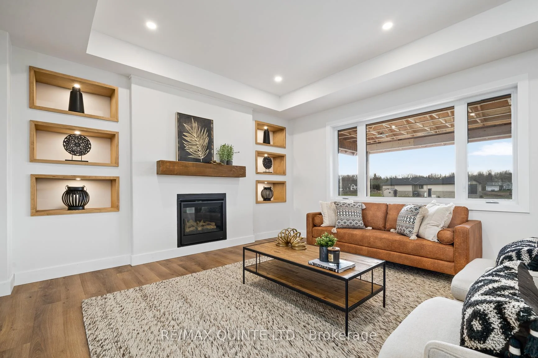 Photo 21 of 25 Leaside Drive, Prince Edward County, Ameliasburg Ward — HOMEH