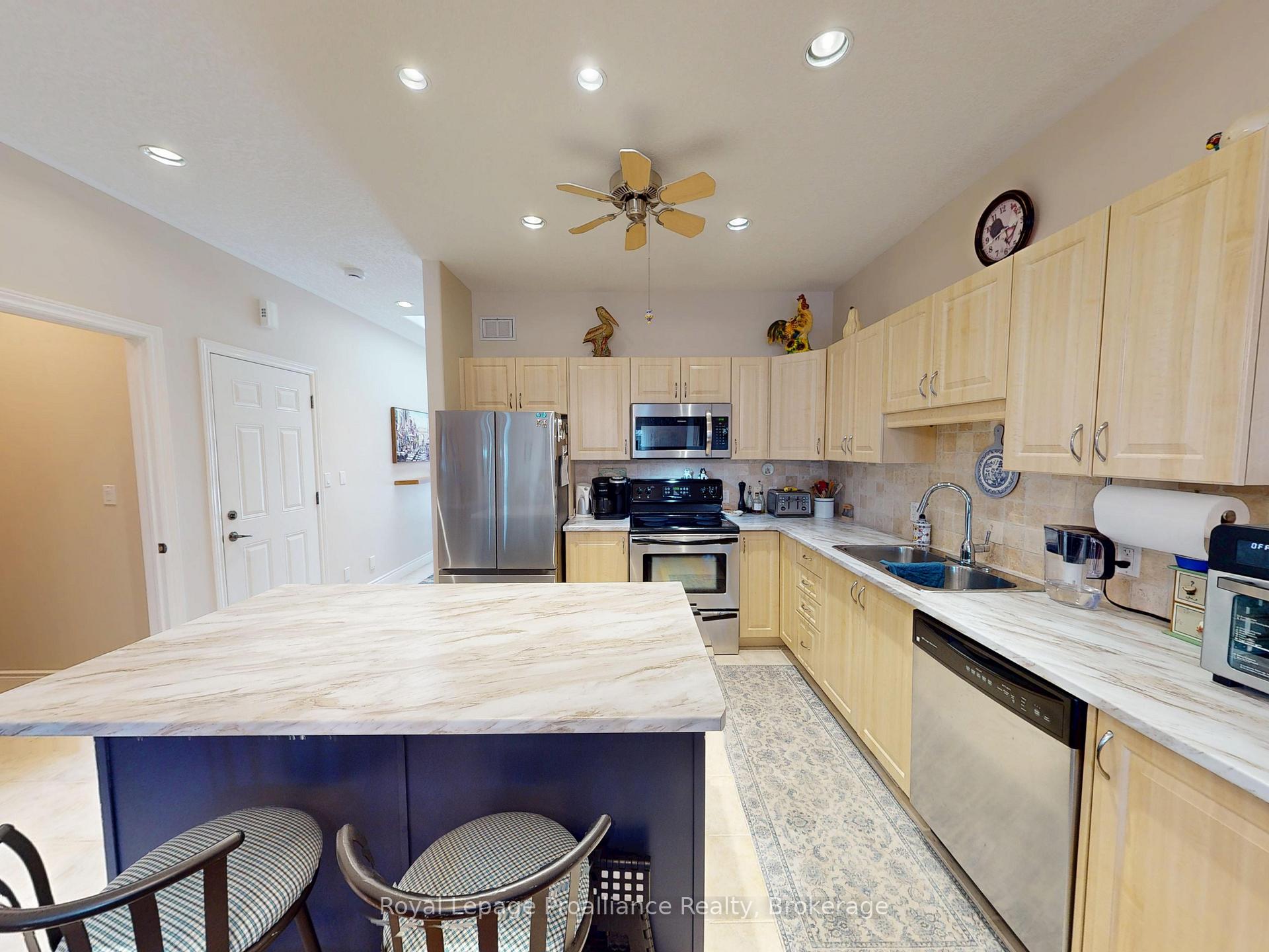 Photo 5 of Unit 2, 16 Lane Avenue, Belleville, Belleville Ward — HOMEH