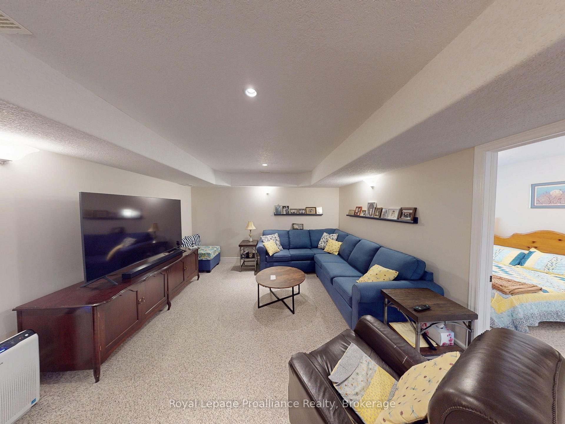 Photo 26 of Unit 2, 16 Lane Avenue, Belleville, Belleville Ward — HOMEH
