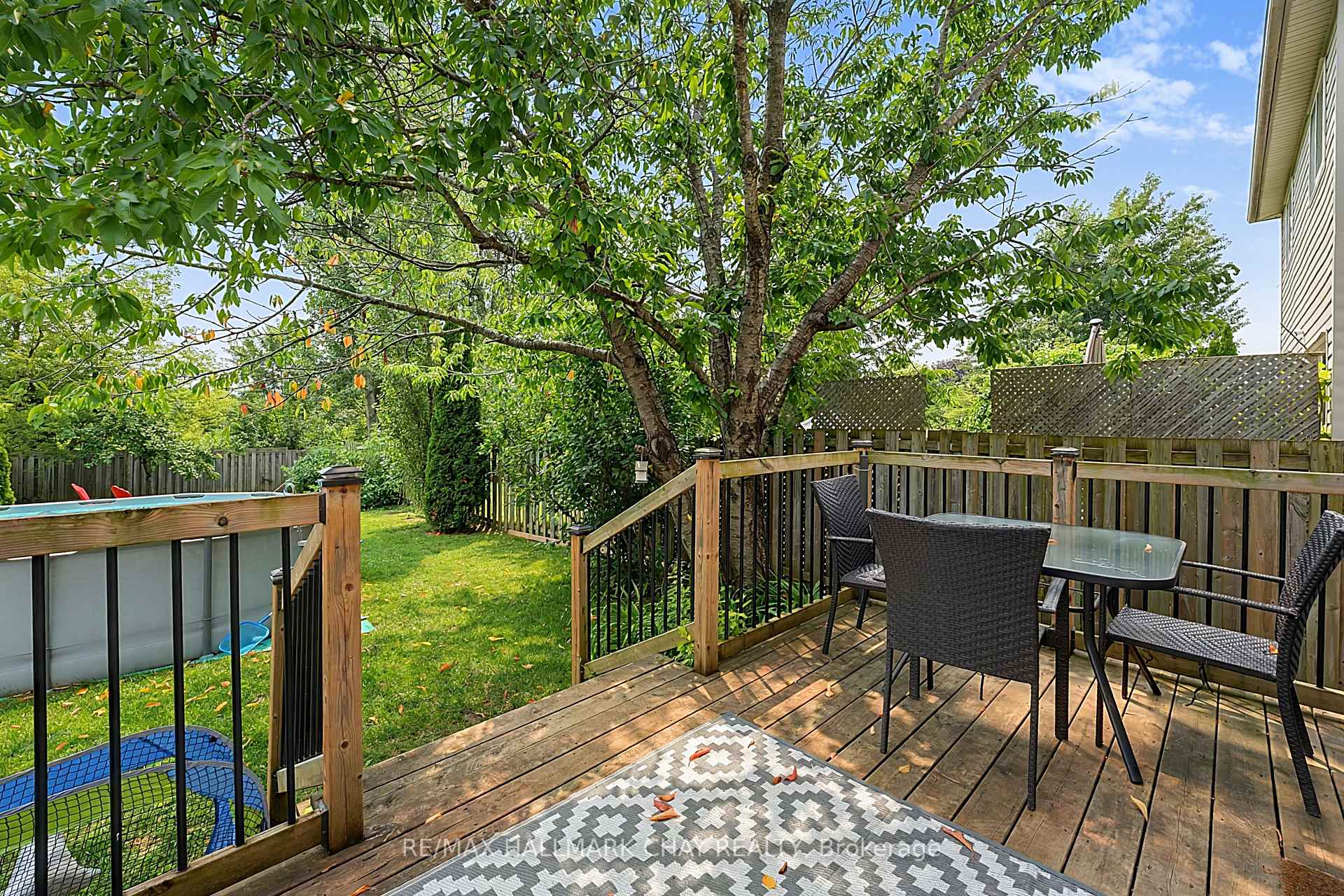 Photo 21 of 109 Wessenger Drive, Barrie, Holly — HOMEH