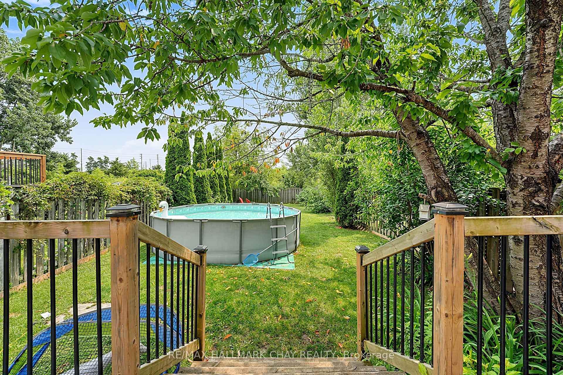 Photo 22 of 109 Wessenger Drive, Barrie, Holly — HOMEH