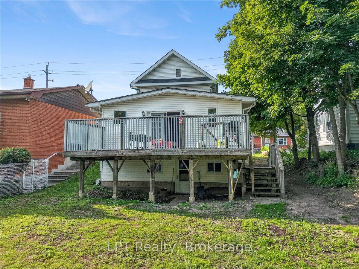 Photo 35 of 611 Romaine Street, Peterborough, Otonabee Ward 1 — HOMEH