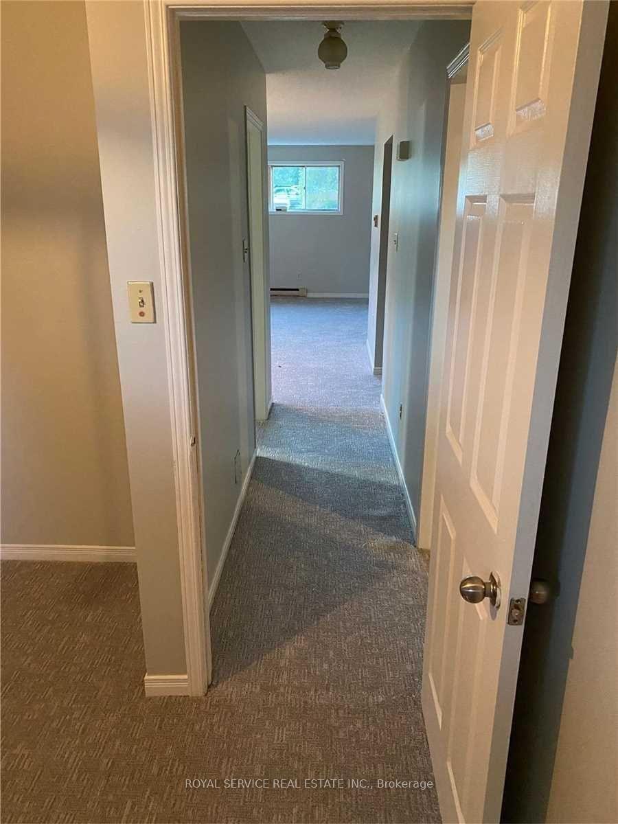 Photo 5 of Unit 1, 602 Park Street N, Peterborough, Town Ward 3 — HOMEH