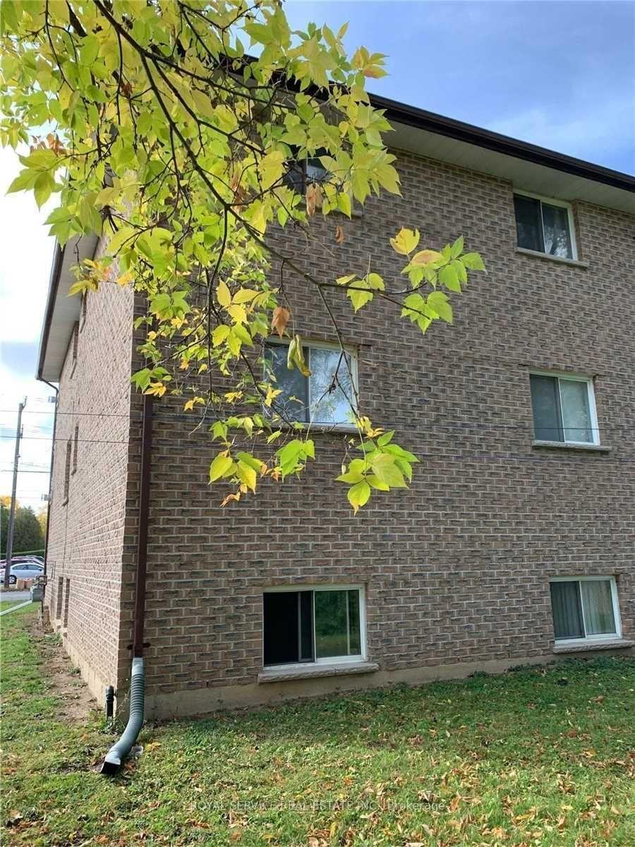 Photo 10 of Unit 1, 602 Park Street N, Peterborough, Town Ward 3 — HOMEH