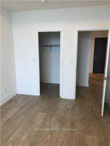 Photo 4 of Unit 716, 3600 Highway 7 Road, Vaughan, Vaughan Corporate Centre — HOMEH