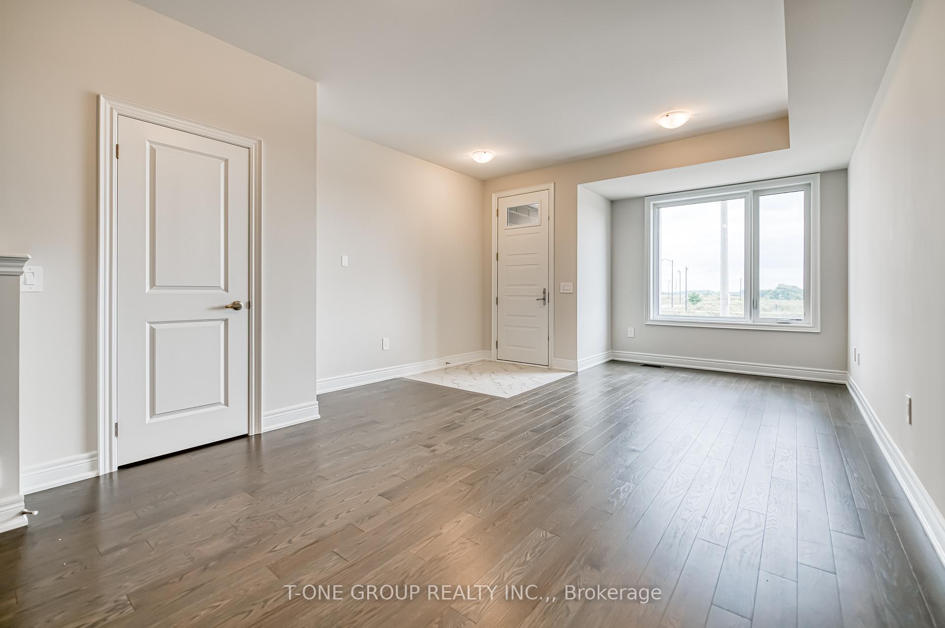 Photo 10 of 54 Selina Rose Street, Markham, Rural Markham — HOMEH