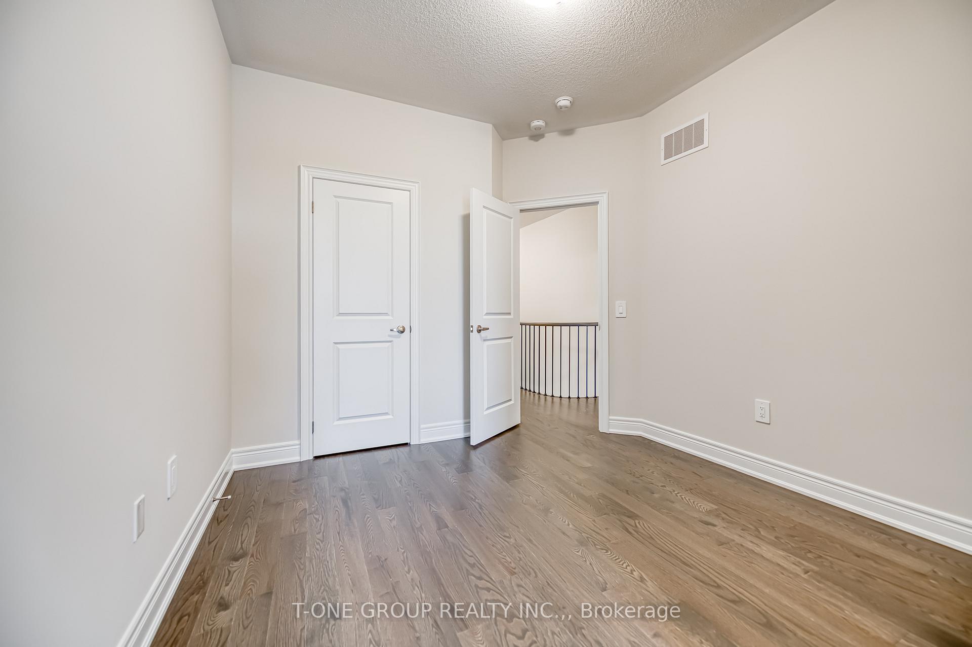 Photo 36 of 54 Selina Rose Street, Markham, Rural Markham — HOMEH