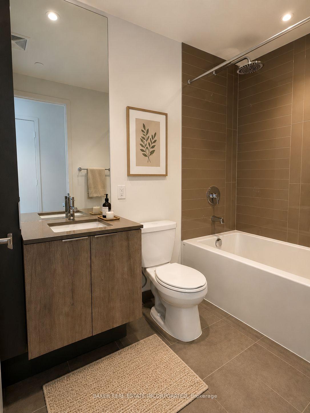 Photo 7 of Unit 5501, 448 Burnhamthorpe Road W, Mississauga, City Centre — HOMEH