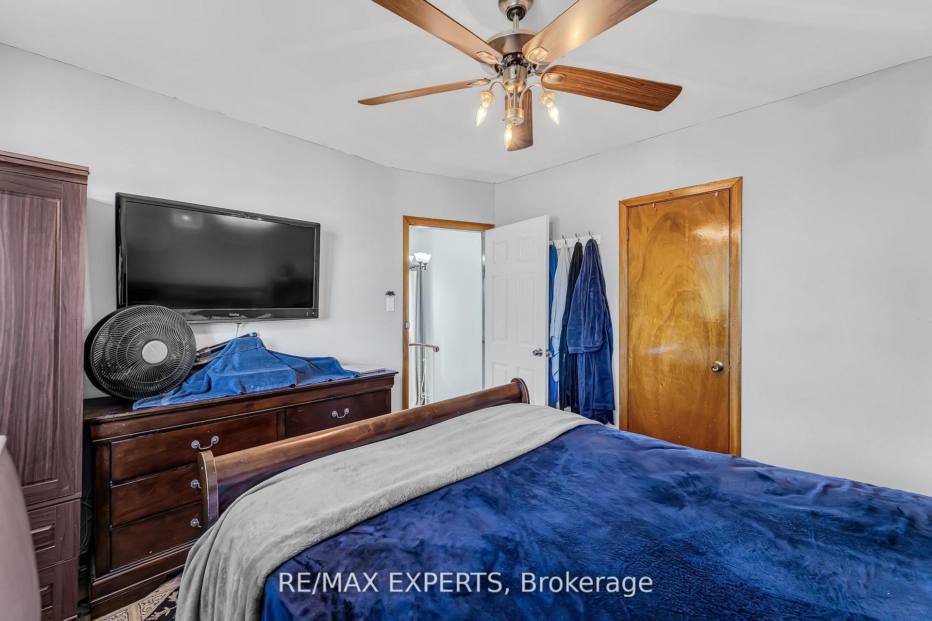 Photo 30 of 81 Hagar Avenue, Toronto, Rockcliffe-Smythe — HOMEH