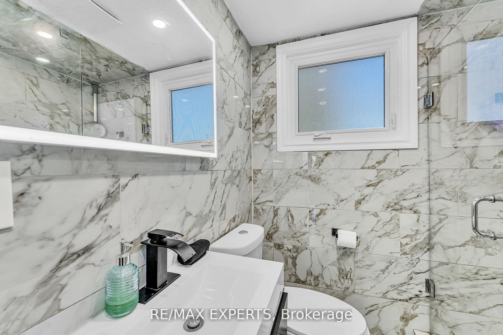 Photo 32 of 81 Hagar Avenue, Toronto, Rockcliffe-Smythe — HOMEH