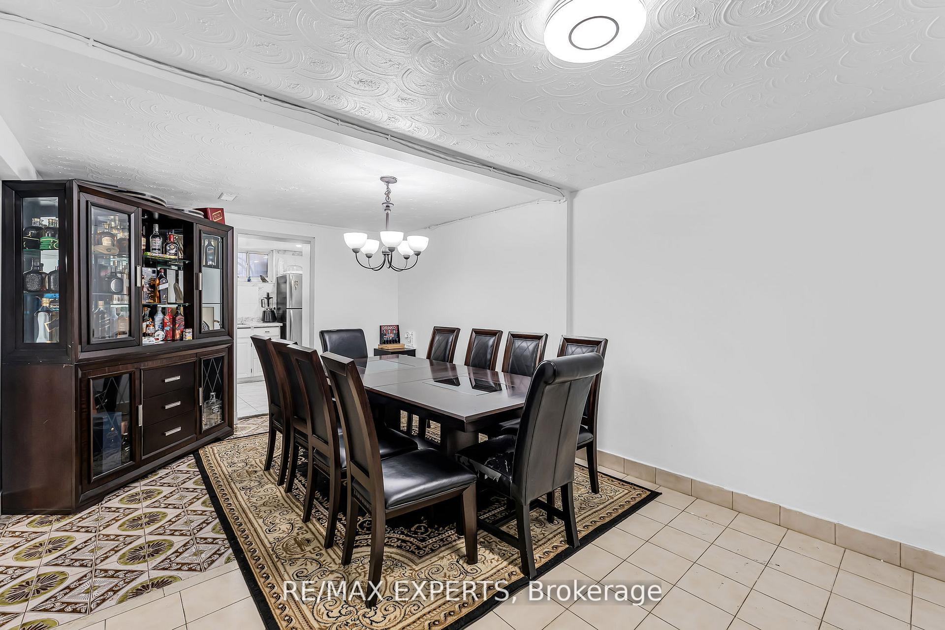 Photo 38 of 81 Hagar Avenue, Toronto, Rockcliffe-Smythe — HOMEH