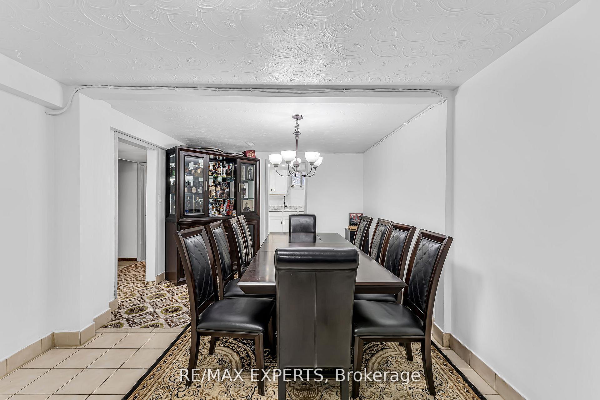 Photo 39 of 81 Hagar Avenue, Toronto, Rockcliffe-Smythe — HOMEH