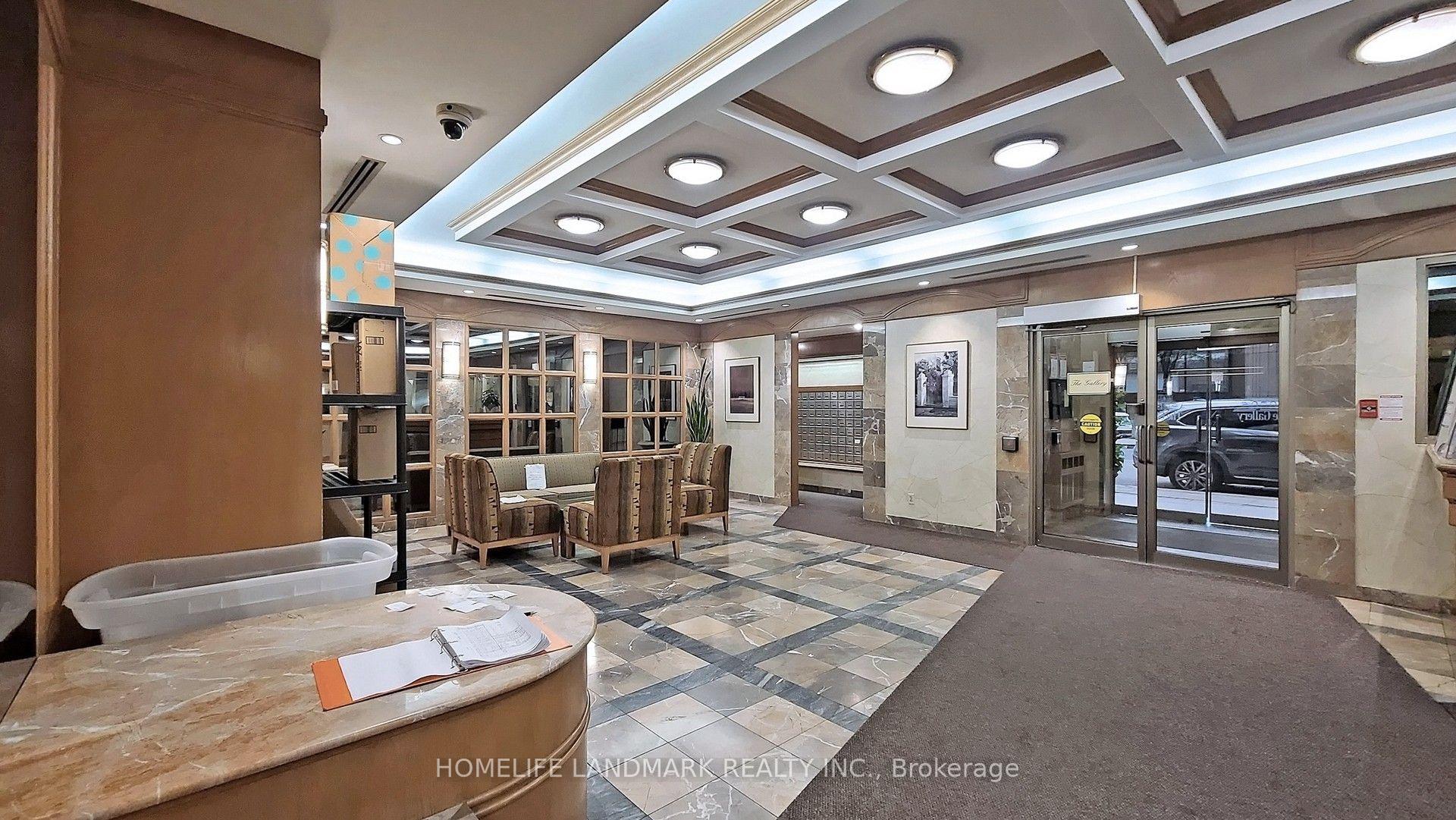 Photo 3 of Unit 1002, 25 Grenville Street, Toronto, Bay Street Corridor — HOMEH