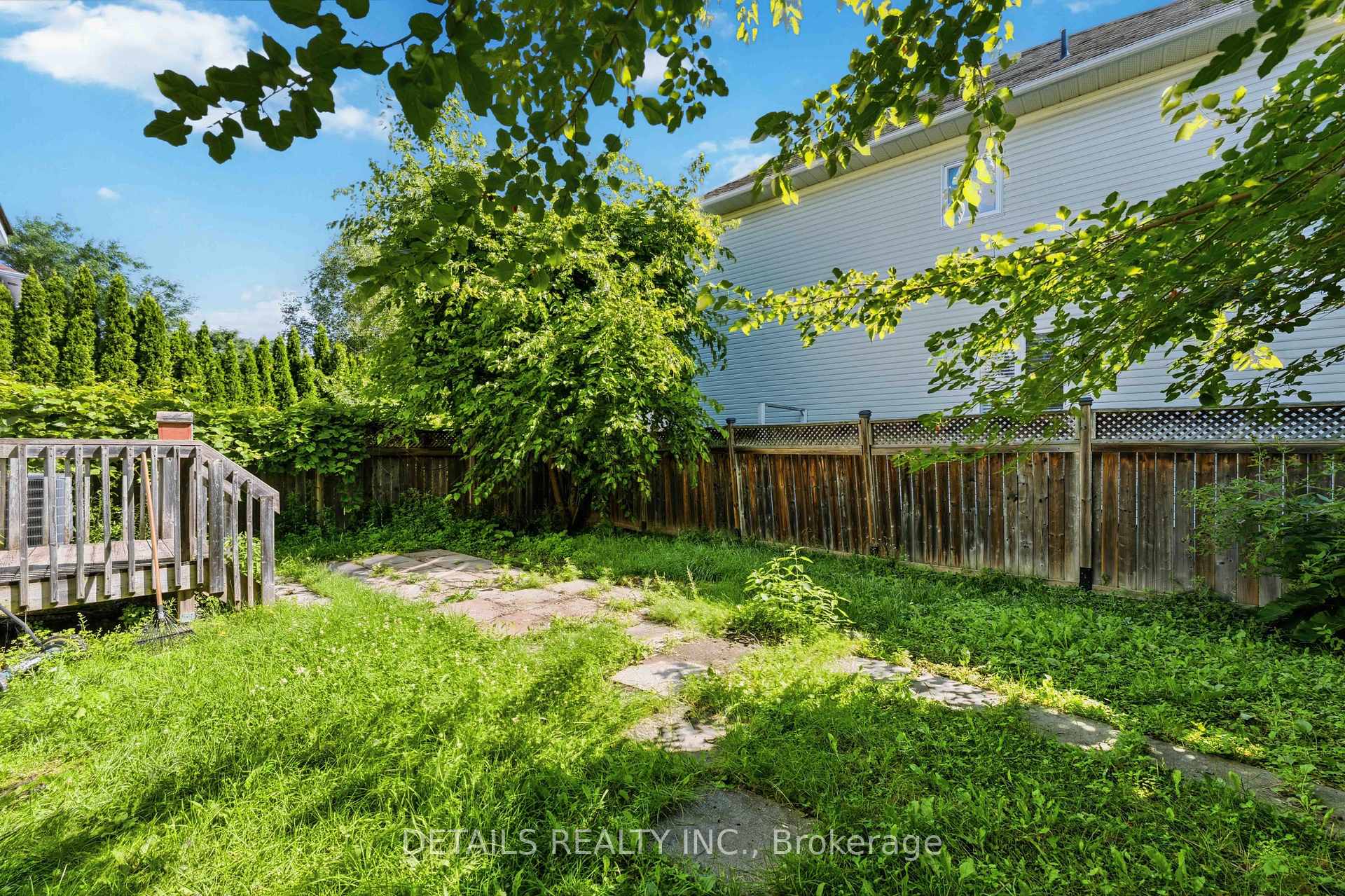 Photo 3 of 3 Gateshead Avenue, Ottawa, Kanata - Morgan's Grant/South March — HOMEH