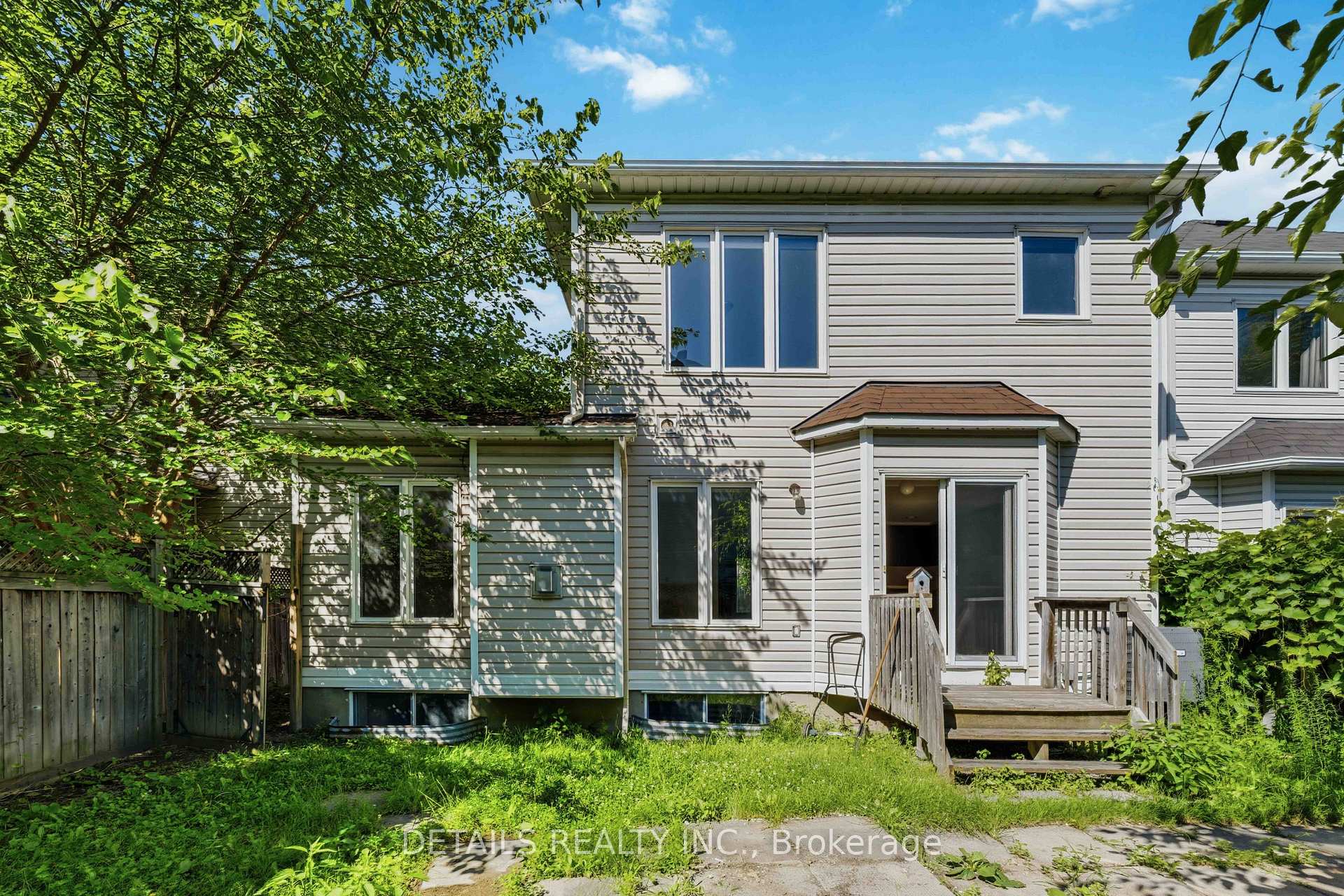 Photo 5 of 3 Gateshead Avenue, Ottawa, Kanata - Morgan's Grant/South March — HOMEH