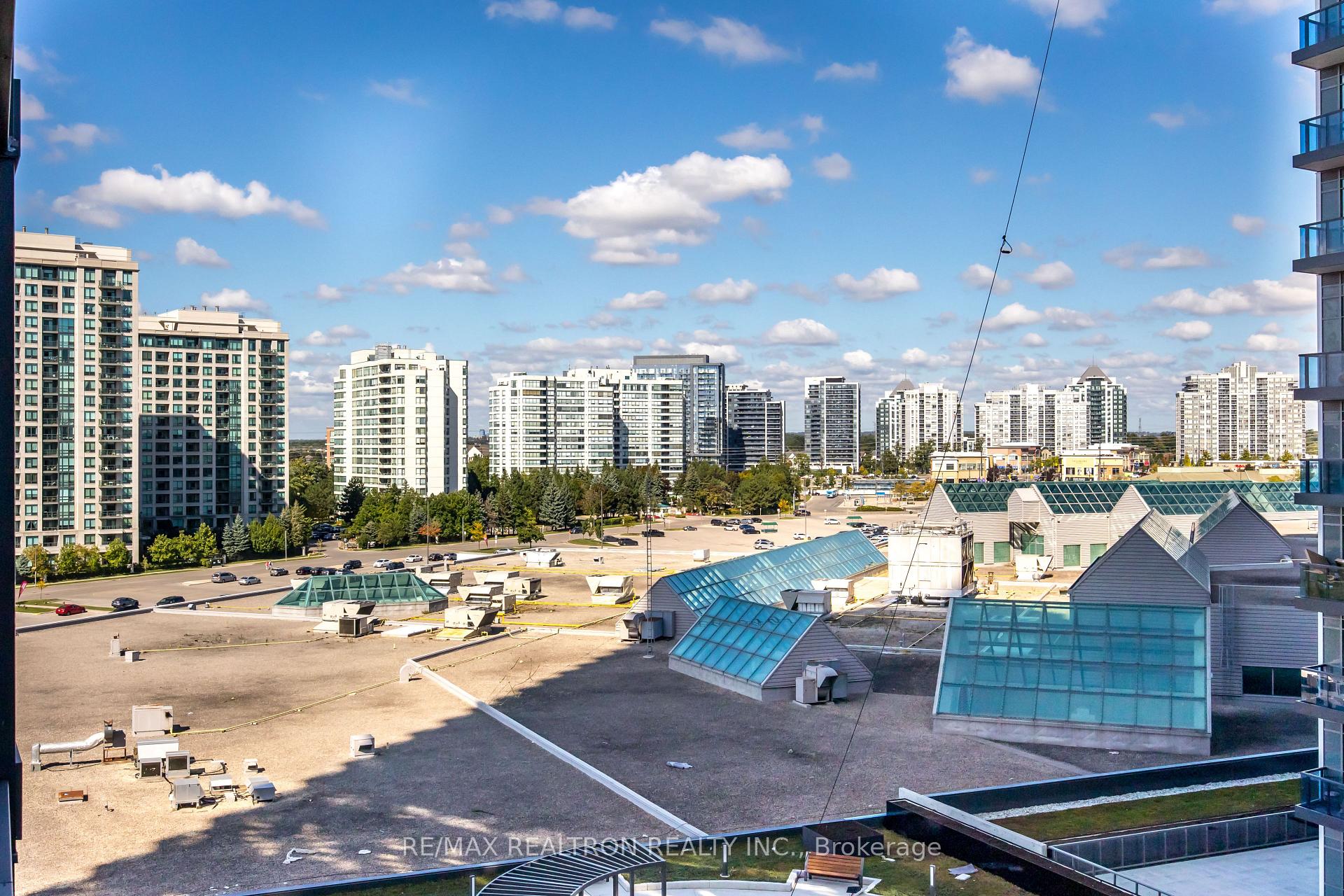 Photo 25 of Unit A-620, 30 Upper Mall Way, Vaughan, Brownridge — HOMEH