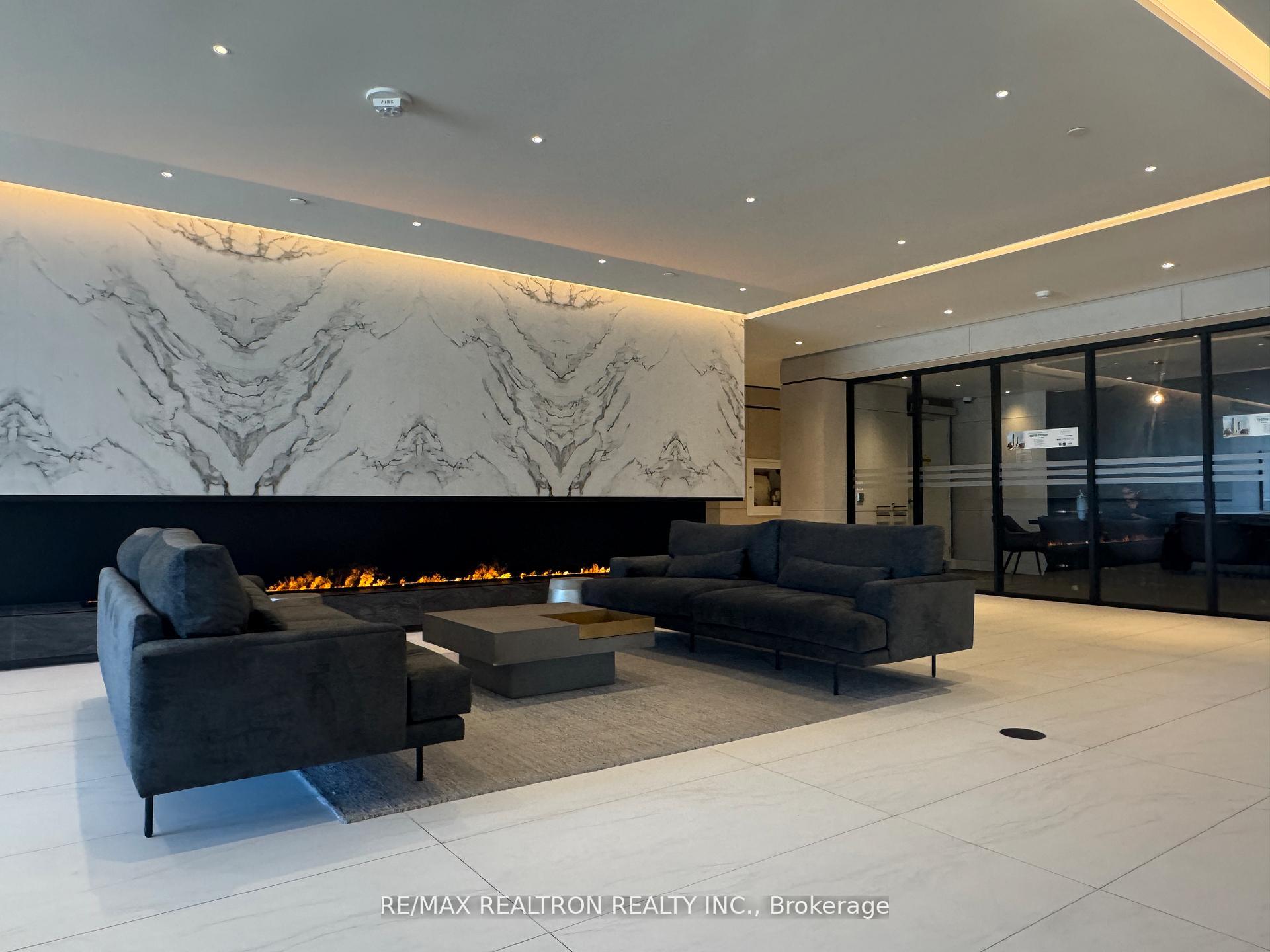 Photo 32 of Unit A-620, 30 Upper Mall Way, Vaughan, Brownridge — HOMEH