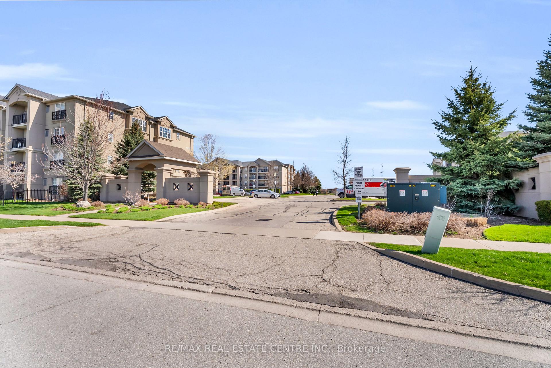 Photo 3 of Unit 102, 1479 Maple Avenue, Milton, Dempsey — HOMEH