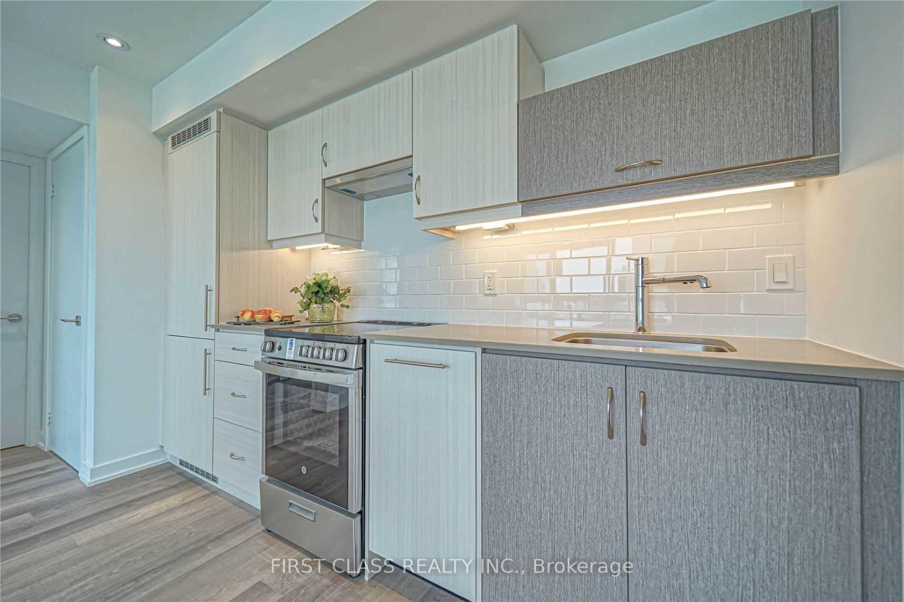 Photo 3 of Unit 805, 181 Huron Street, Toronto, University — HOMEH