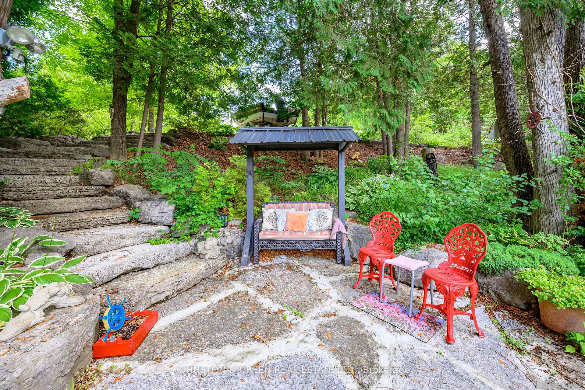 Photo 8 of 110 Shadow Lake Rd 28, Kawartha Lakes, Somerville — HOMEH