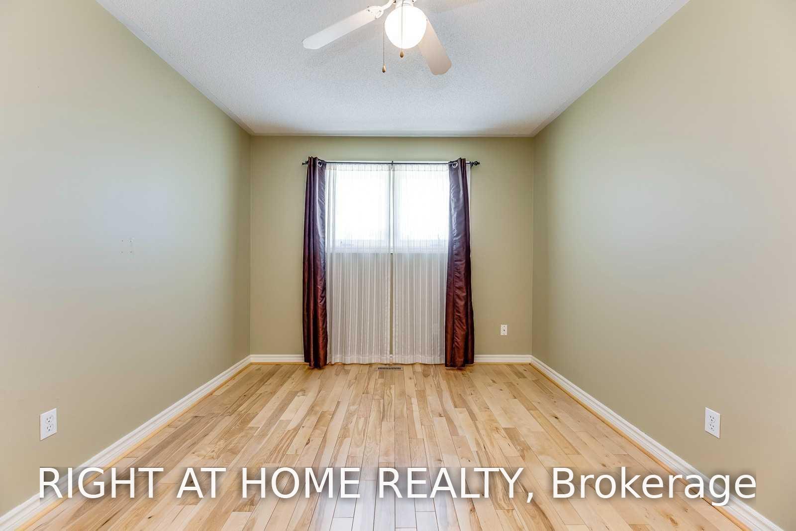 Photo 16 of 96 Howell Road, Oakville, River Oaks — HOMEH