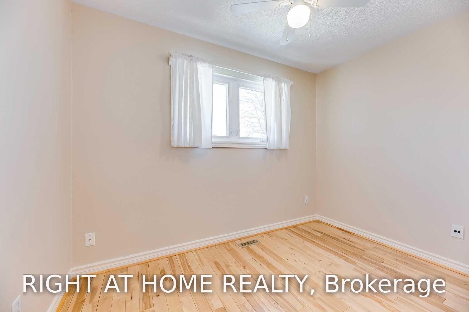 Photo 20 of 96 Howell Road, Oakville, River Oaks — HOMEH