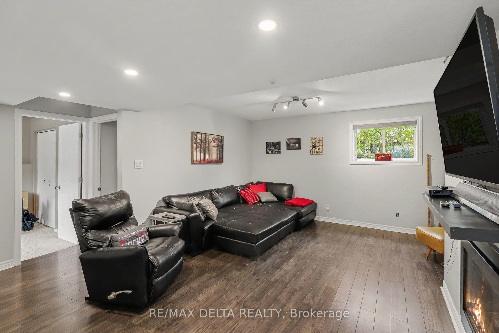 Photo 25 of 331 Roxdale Avenue, Ottawa, Bilberry Creek/Queenswood Heights — HOMEH