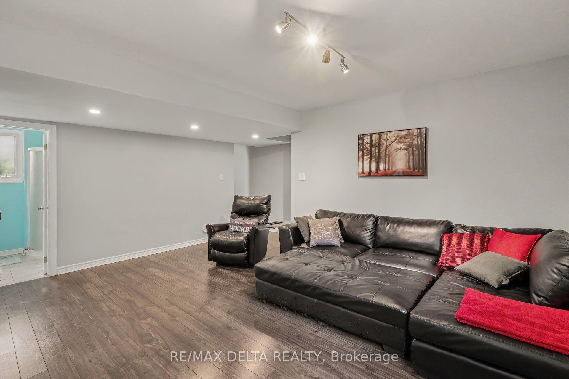Photo 26 of 331 Roxdale Avenue, Ottawa, Bilberry Creek/Queenswood Heights — HOMEH