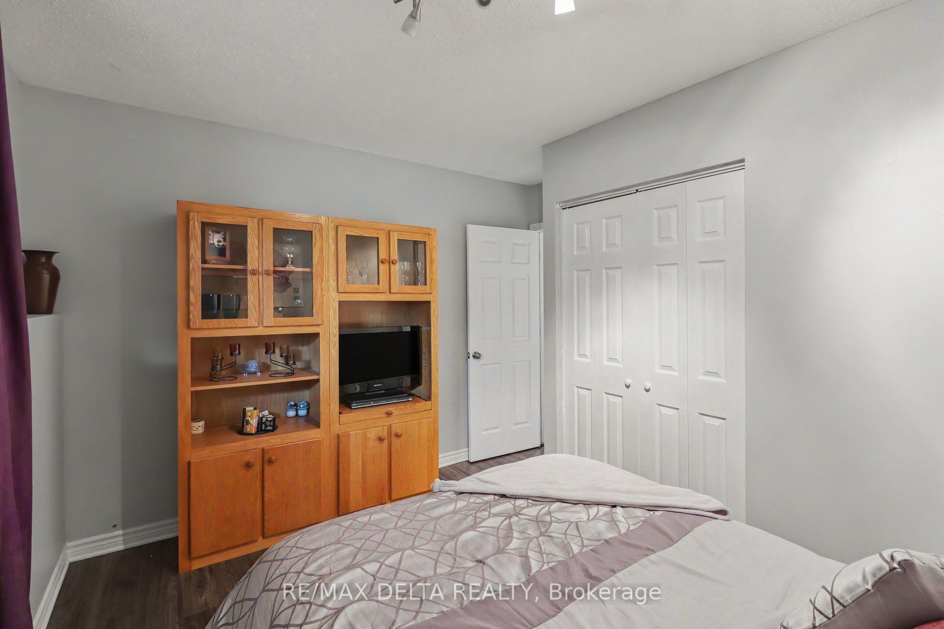 Photo 28 of 331 Roxdale Avenue, Ottawa, Bilberry Creek/Queenswood Heights — HOMEH