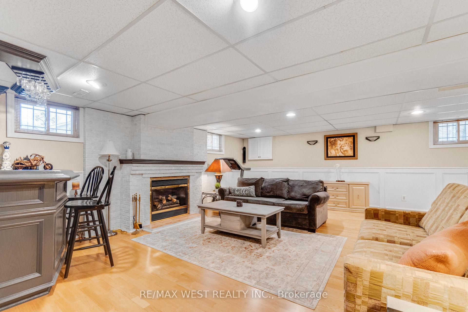 Photo 14 of 941 Stainton Drive, Mississauga, Erindale — HOMEH