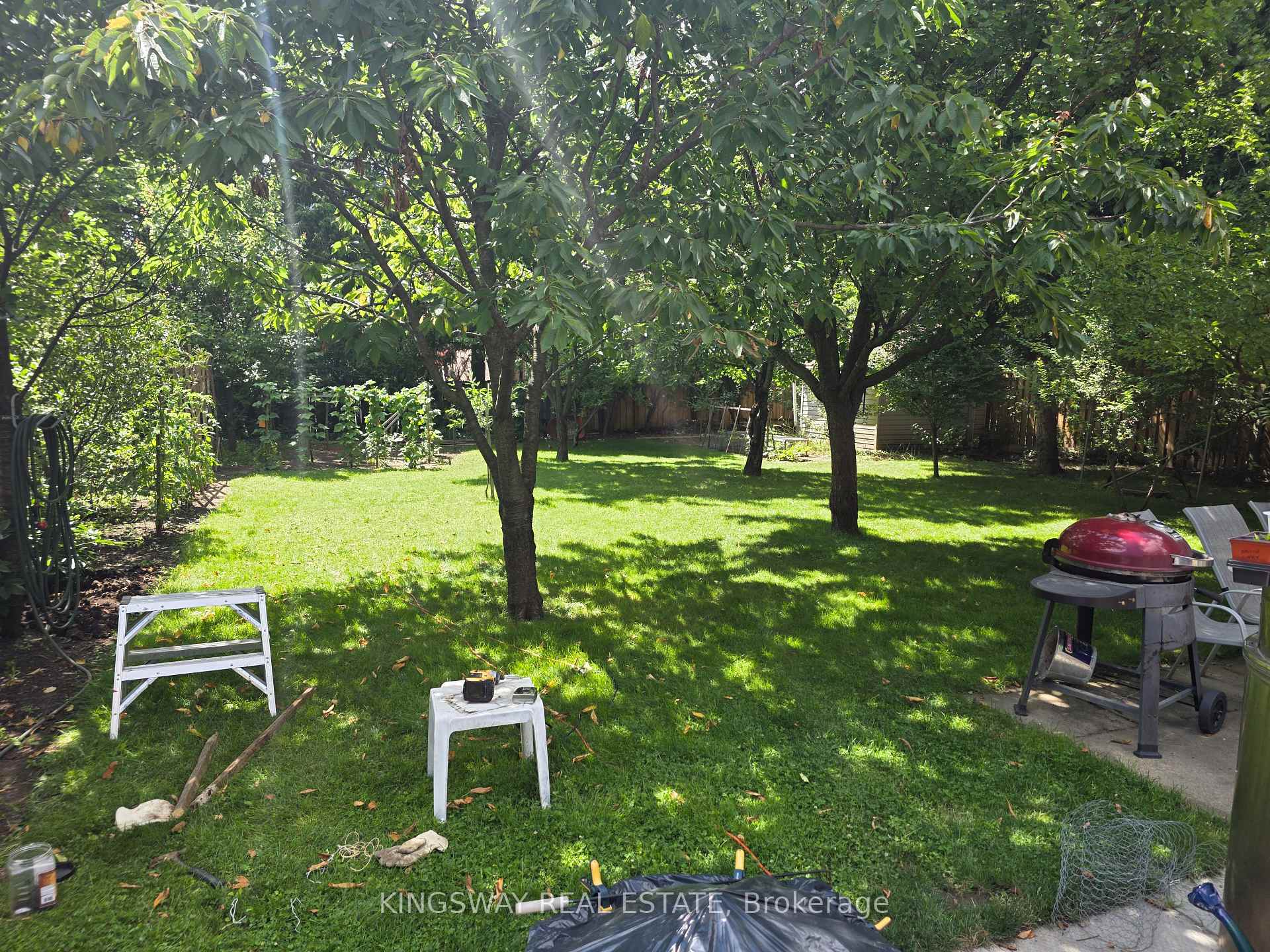 Photo 4 of 18 Blaketon Road, Etobicoke, Islington-City Centre West — HOMEH