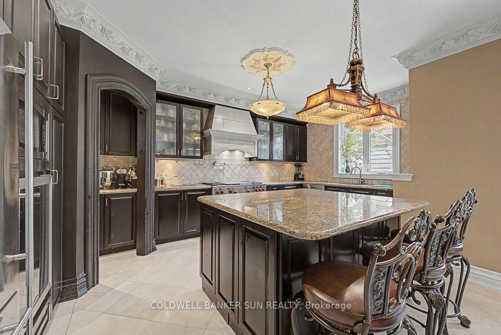 Photo 15 of 10 Pride Court, Brampton, Credit Valley — HOMEH