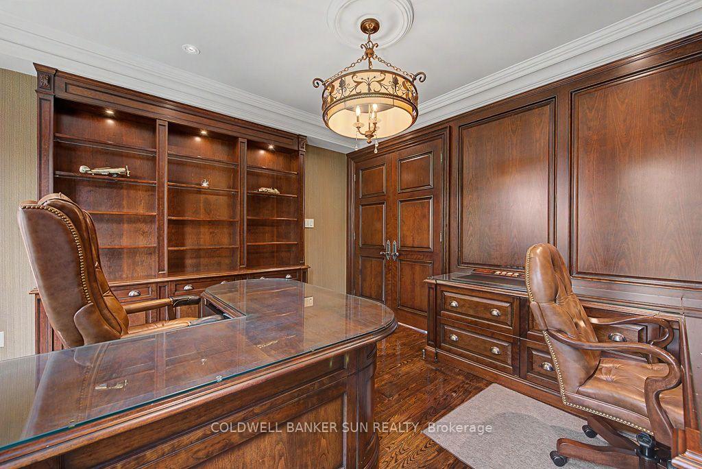 Photo 19 of 10 Pride Court, Brampton, Credit Valley — HOMEH
