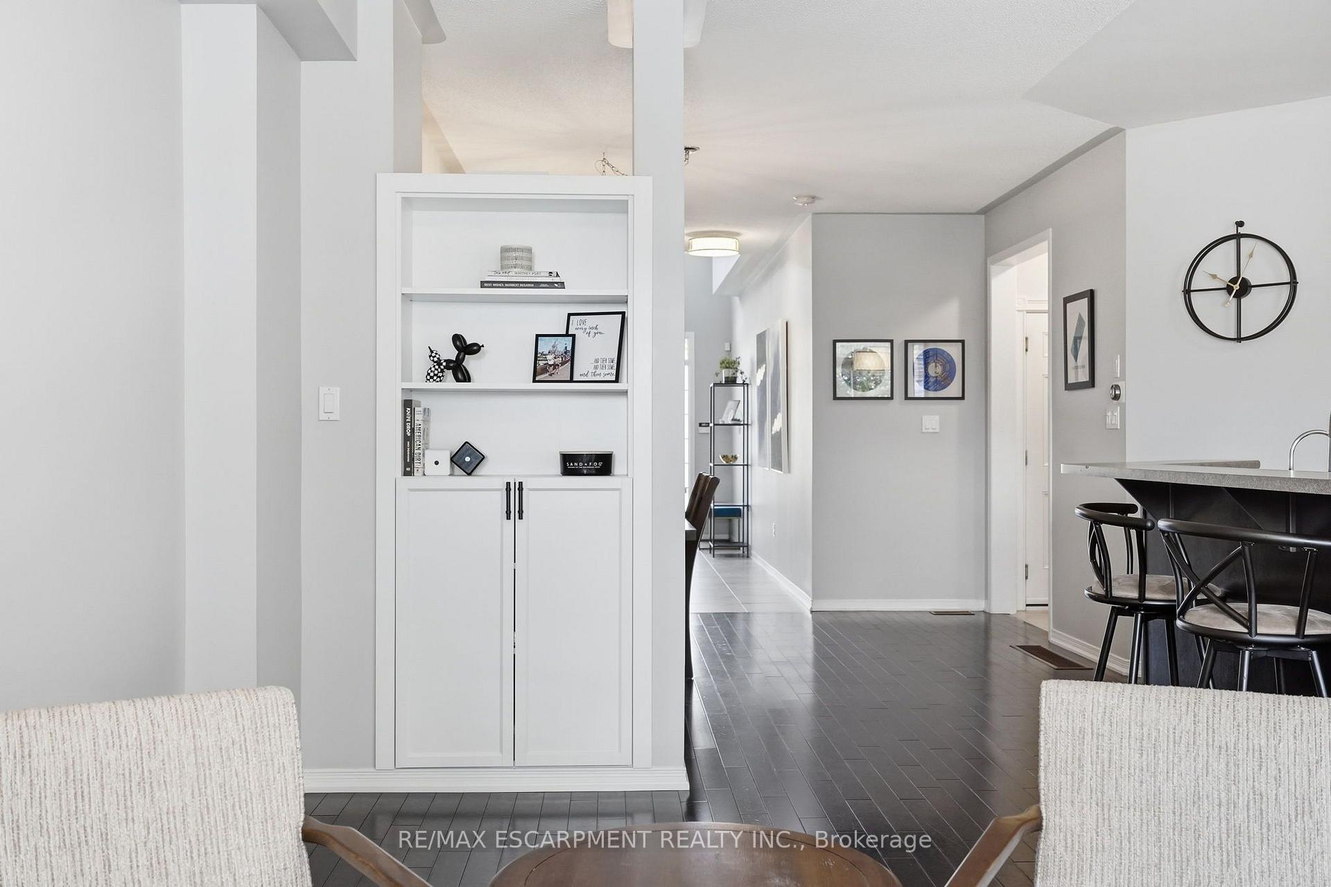 Photo 14 of 221 Nisbet Boulevard, Hamilton, Waterdown — HOMEH