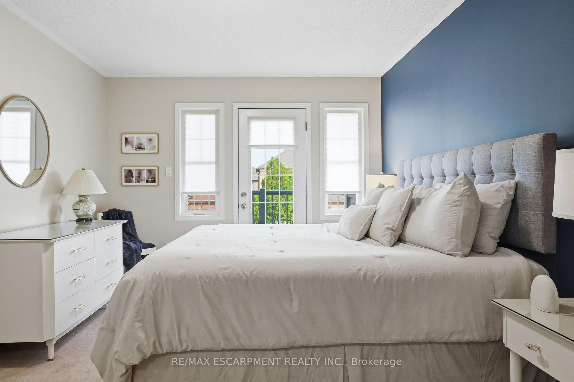 Photo 21 of 221 Nisbet Boulevard, Hamilton, Waterdown — HOMEH