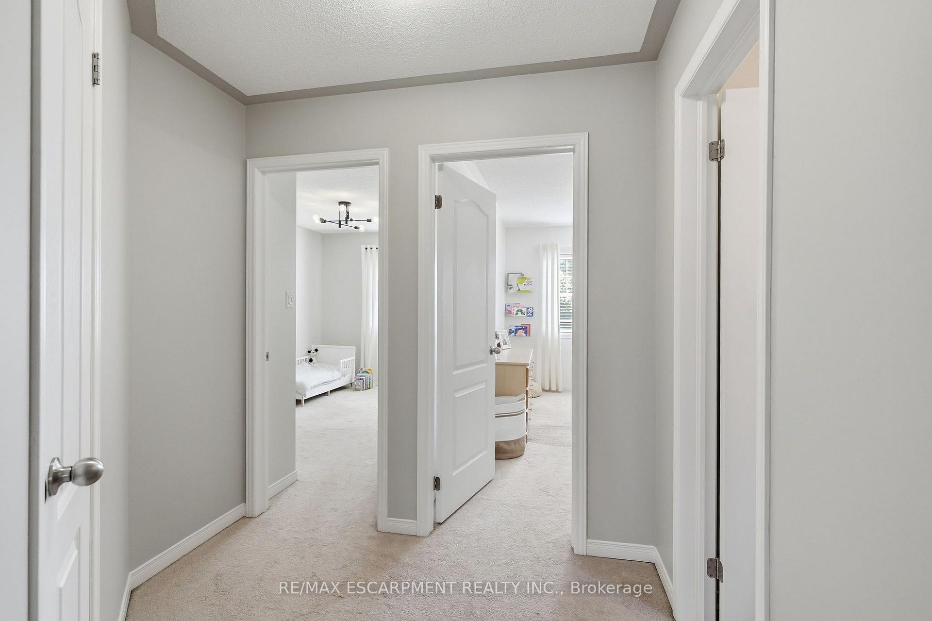 Photo 30 of 221 Nisbet Boulevard, Hamilton, Waterdown — HOMEH