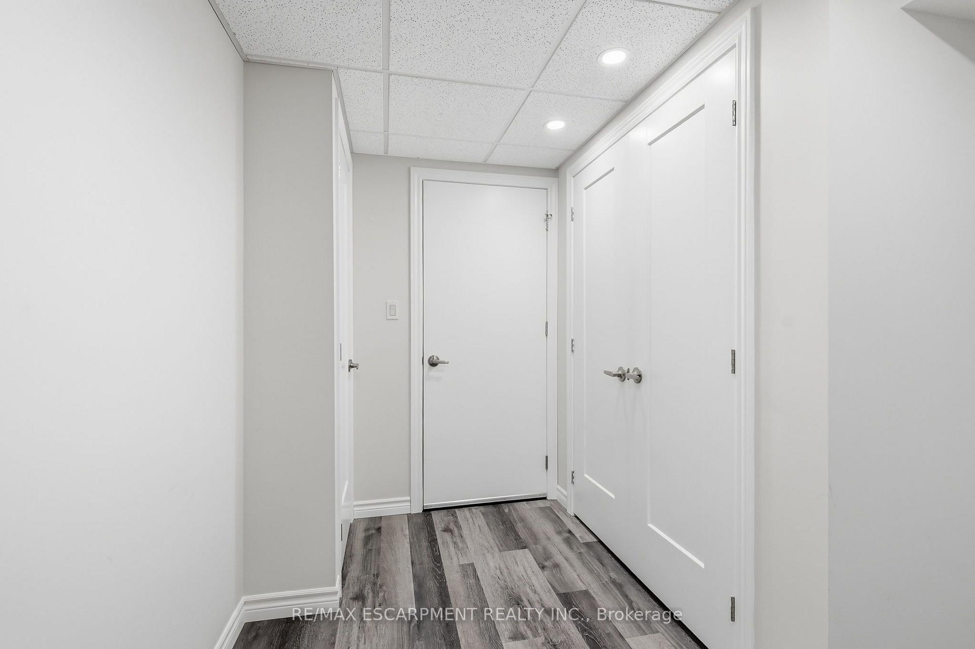 Photo 44 of 221 Nisbet Boulevard, Hamilton, Waterdown — HOMEH