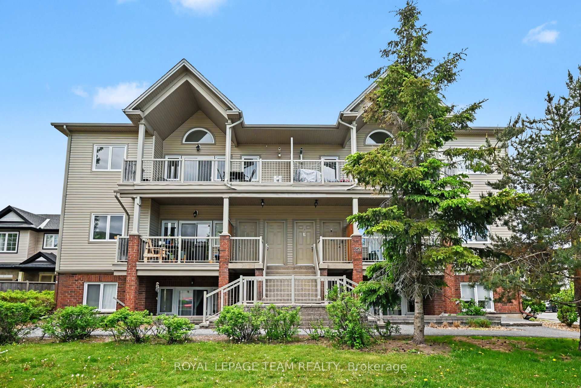 Photo 1 of Unit K, 251 Crestway Drive, Ottawa, Barrhaven East — HOMEH