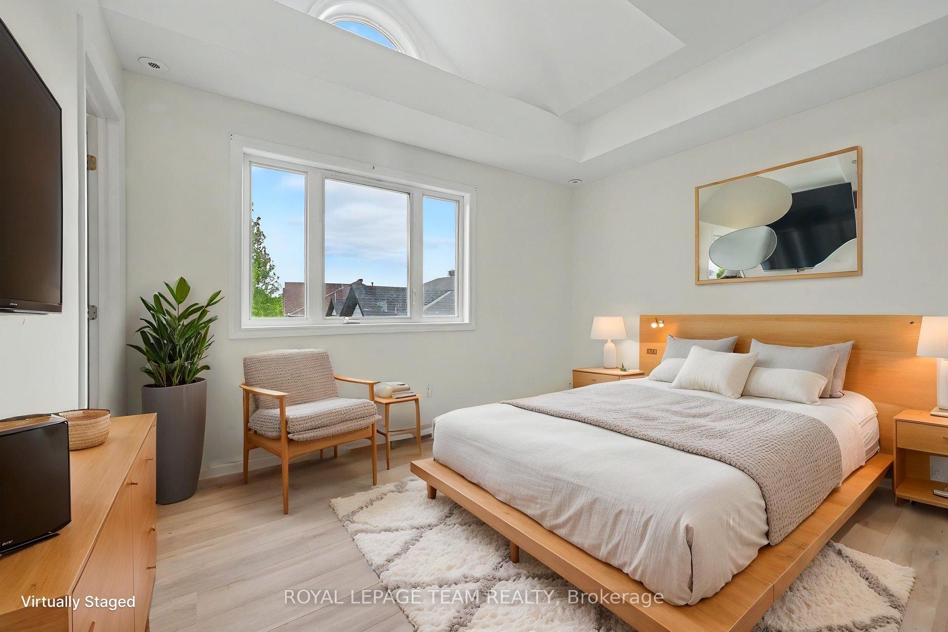 Photo 12 of Unit K, 251 Crestway Drive, Ottawa, Barrhaven East — HOMEH
