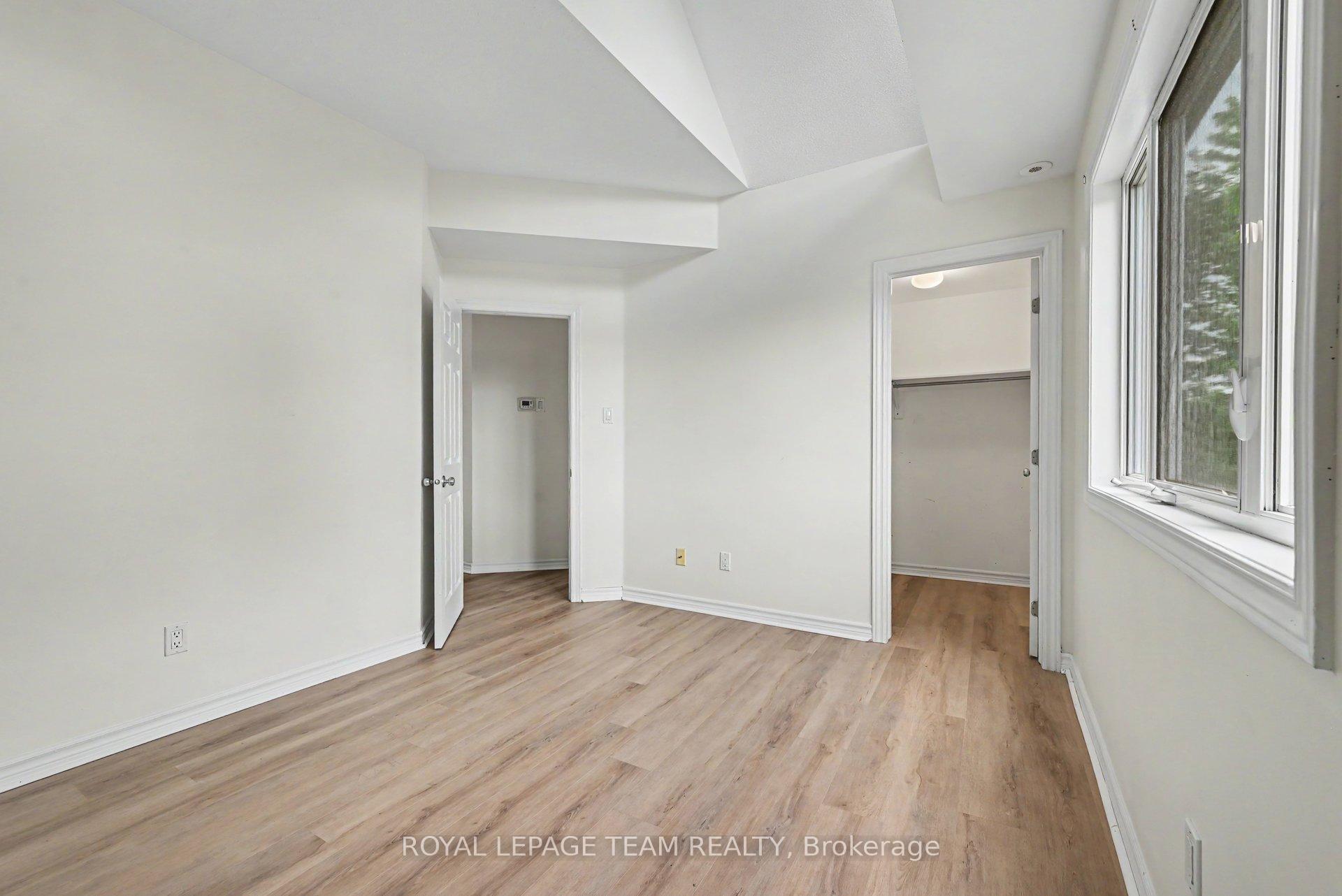 Photo 15 of Unit K, 251 Crestway Drive, Ottawa, Barrhaven East — HOMEH