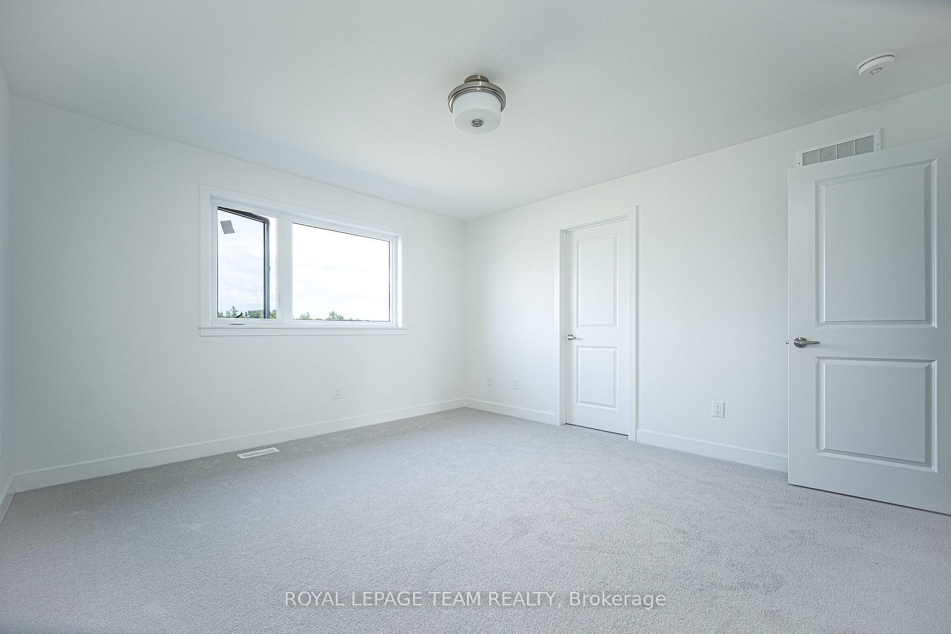 Photo 23 of 807 Mochi Circle, Ottawa, Barrhaven - Heritage Park — HOMEH