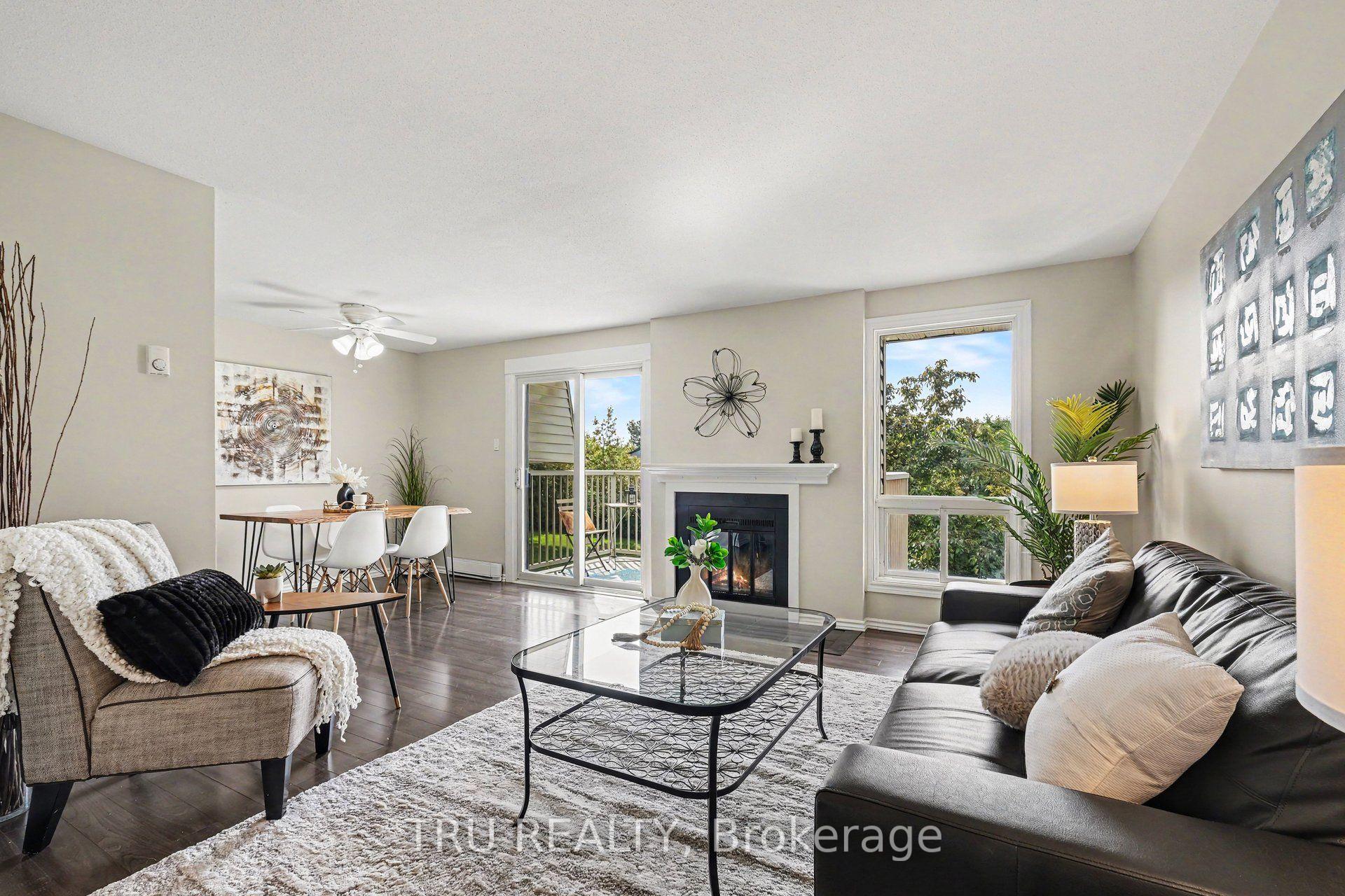 Photo 5 of Unit 8, 22 Sweetbriar Circle, Ottawa, Barrhaven - Pheasant Run — HOMEH