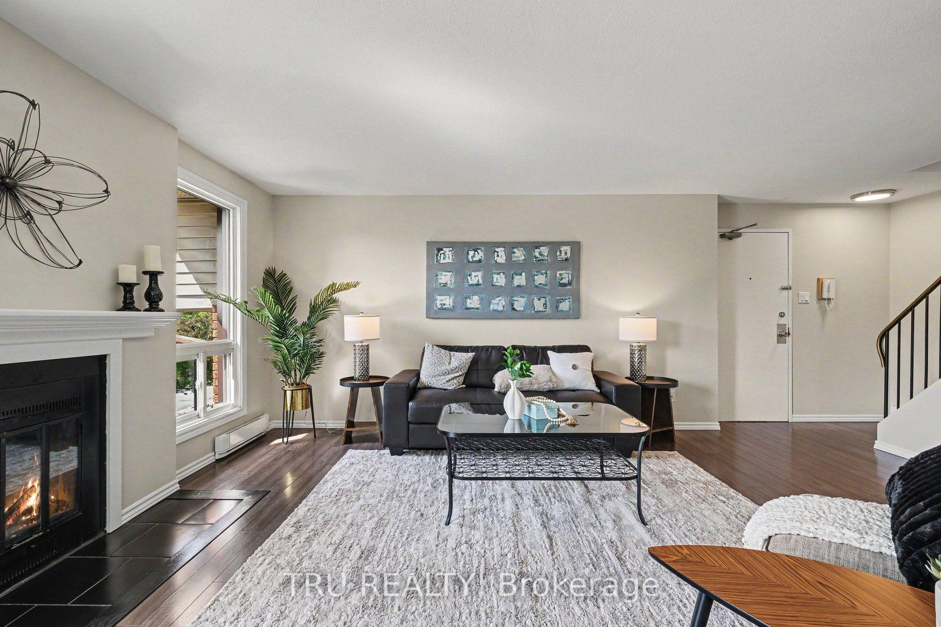 Photo 7 of Unit 8, 22 Sweetbriar Circle, Ottawa, Barrhaven - Pheasant Run — HOMEH