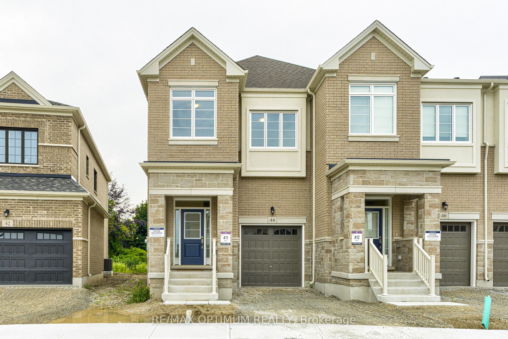 Photo 1 of 44 Bermondsey Way, Brampton, Bram West — HOMEH
